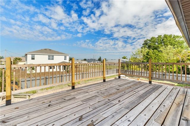 906 NE 2nd AVE, Cape Coral, FL 33909