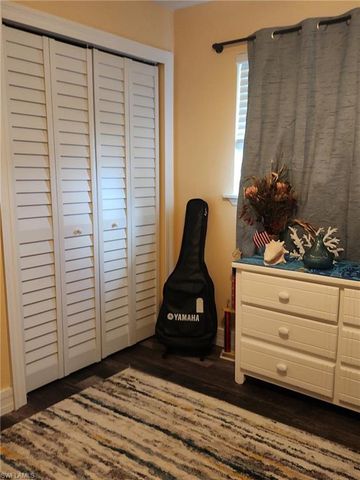 906 NE 2nd AVE, Cape Coral, FL 33909