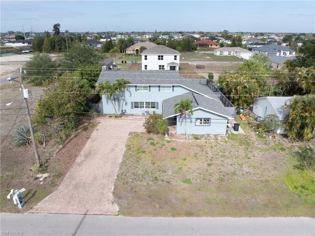 906 NE 2nd AVE, Cape Coral, FL 33909