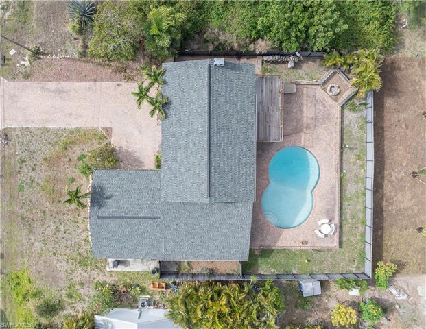 906 NE 2nd AVE, Cape Coral, FL 33909