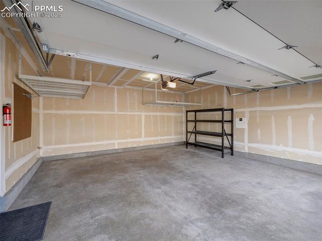 10021 Green Thicket Grove, Colorado Springs, CO 80924