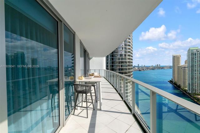 200 Biscayne Boulevard Way 3108, Miami, FL 33131