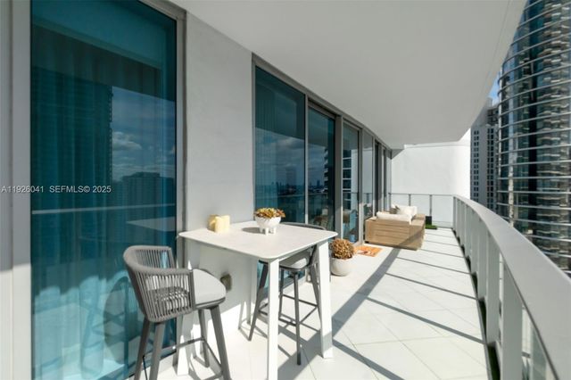 200 Biscayne Boulevard Way 3108, Miami, FL 33131