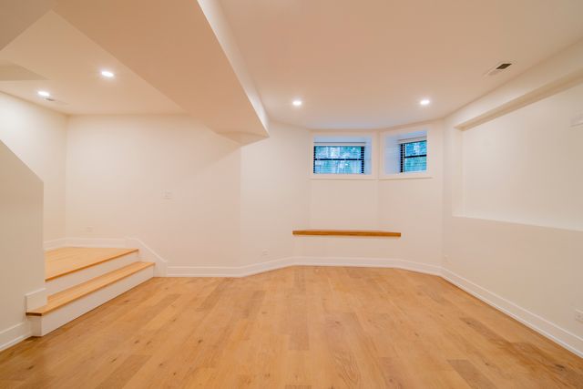 3720 N Racine Avenue 1, Chicago, IL 60613