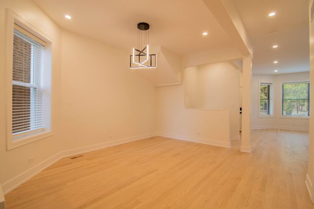 3720 N Racine Avenue 1, Chicago, IL 60613