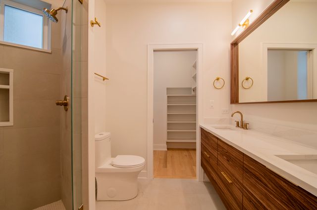 3720 N Racine Avenue 1, Chicago, IL 60613