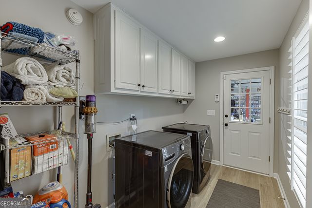 61 Hunters Way, Hoschton, GA 30548