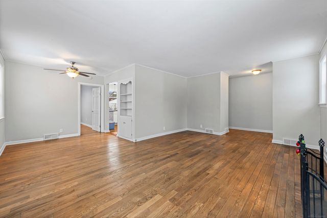 303 E Mill Street, Capac, MI 48014