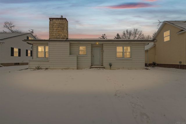 303 E Mill Street, Capac, MI 48014