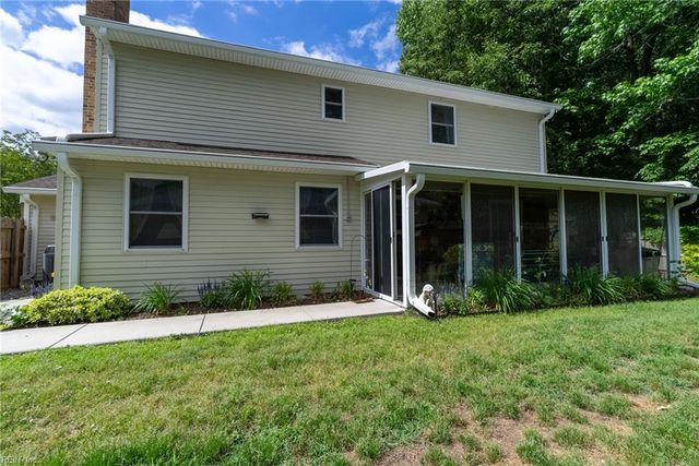 1768 Olympic DR, Virginia Beach, VA 23453