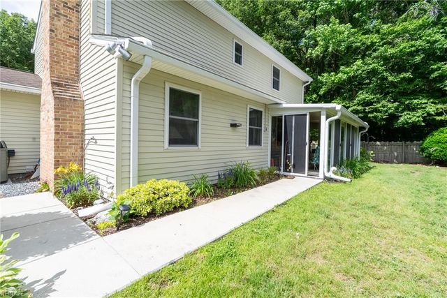 1768 Olympic DR, Virginia Beach, VA 23453