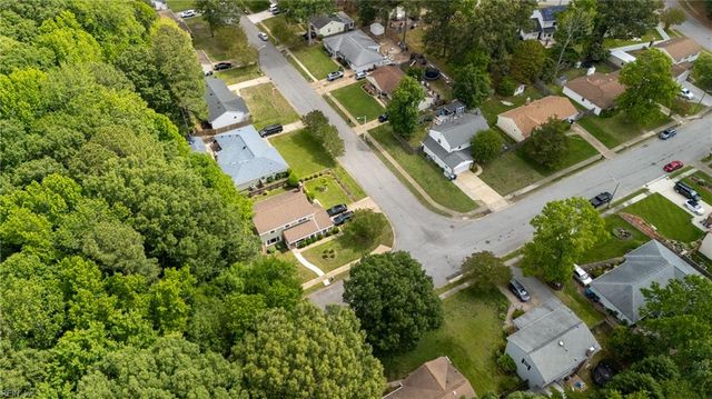 1768 Olympic DR, Virginia Beach, VA 23453