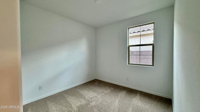 10214 W INDIANOLA Avenue, Avondale, AZ 85392