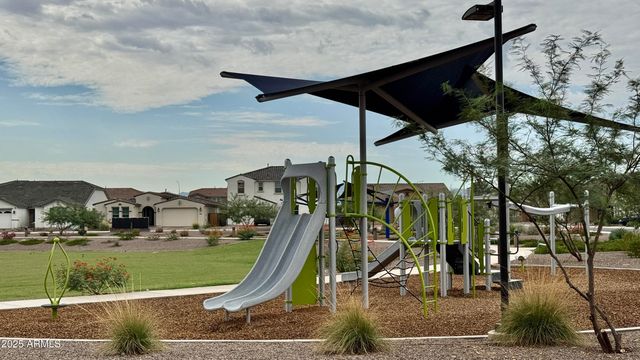 10214 W INDIANOLA Avenue, Avondale, AZ 85392