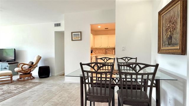 669 W Oakland Park Boulevard 220b, Oakland Park, FL 33311