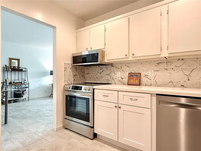 669 W Oakland Park Boulevard 220b, Oakland Park, FL 33311