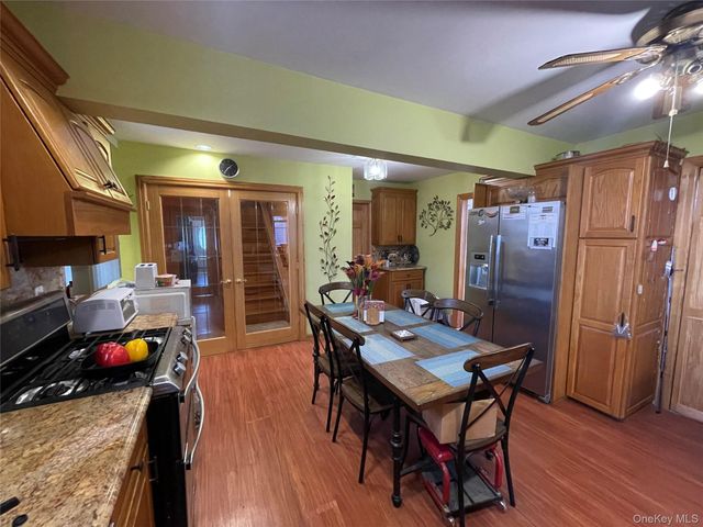 104 Ostend Road, Island Park, NY 11558