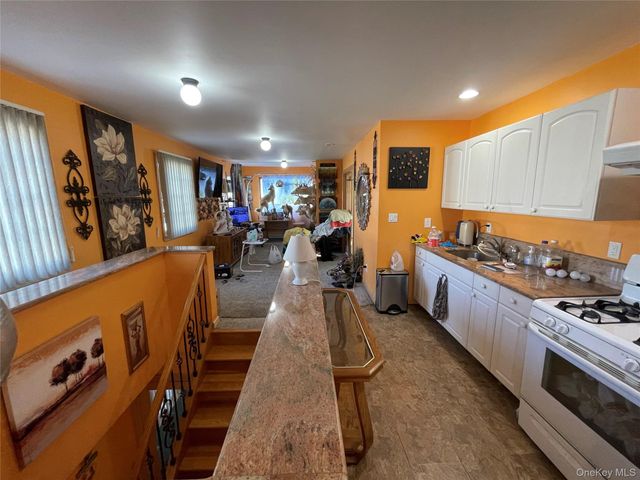 104 Ostend Road, Island Park, NY 11558