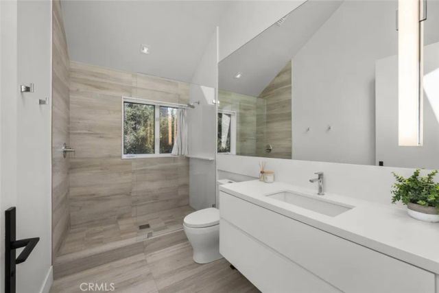 18177 Knoll Hill, Granada Hills, CA 91344