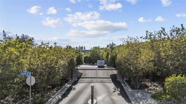 18177 Knoll Hill, Granada Hills, CA 91344