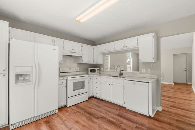 4232 Chesney Glen Dr, Hermitage, TN 37076