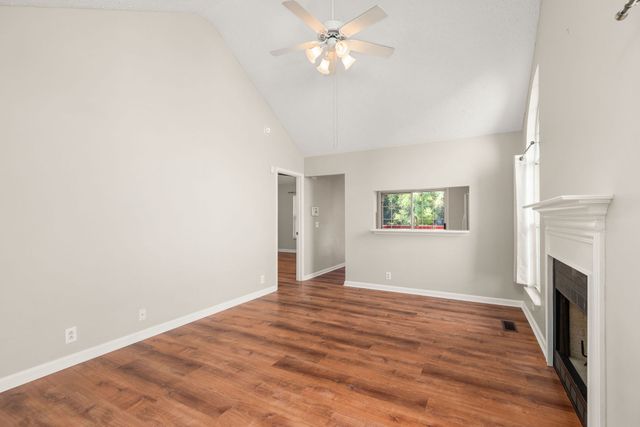 4232 Chesney Glen Dr, Hermitage, TN 37076