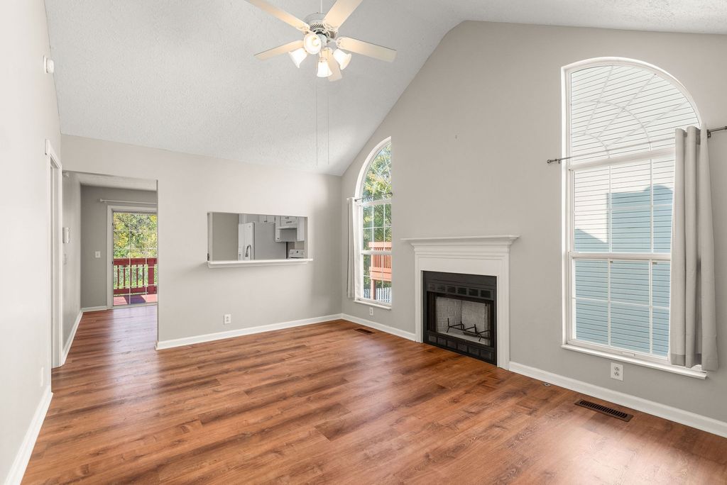 4232 Chesney Glen Dr, Hermitage, TN 37076