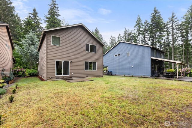 4882 SW Kenmore Court, Port Orchard, WA 98367