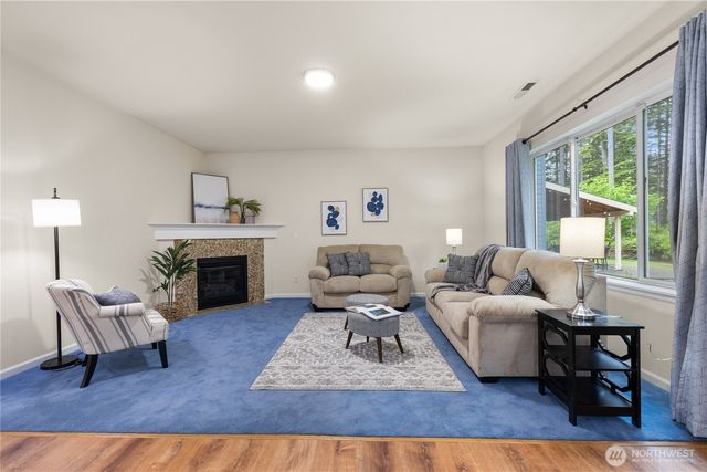 4882 SW Kenmore Court, Port Orchard, WA 98367