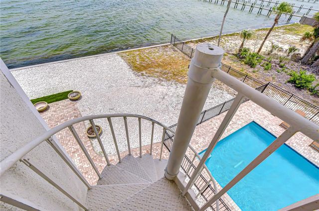 6504 SURFSIDE BOULEVARD 8, Apollo Beach, FL 33572