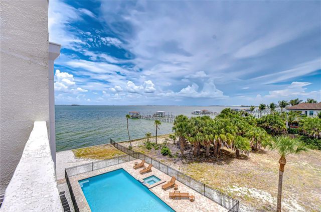 6504 SURFSIDE BOULEVARD 8, Apollo Beach, FL 33572