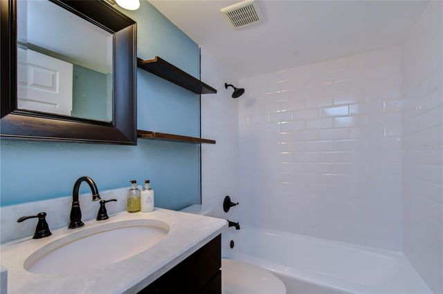 6504 SURFSIDE BOULEVARD 8, Apollo Beach, FL 33572
