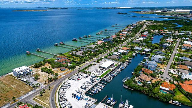 6504 SURFSIDE BOULEVARD 8, Apollo Beach, FL 33572