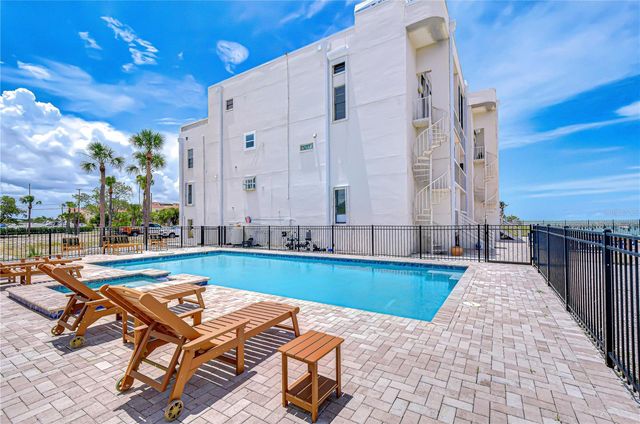 6504 SURFSIDE BOULEVARD 8, Apollo Beach, FL 33572