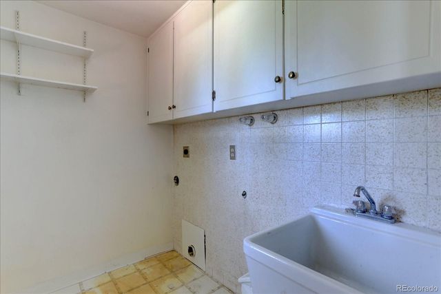 1980 Zang Street, Golden, CO 80401