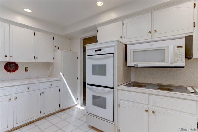 1980 Zang Street, Golden, CO 80401