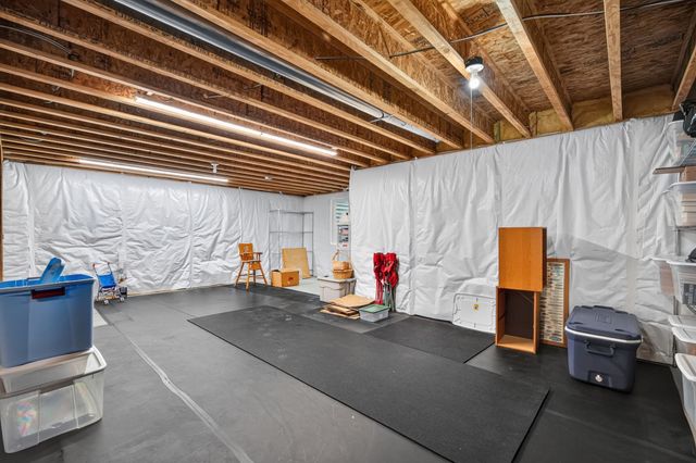 1230 NW 23rd Lane, Ankeny, IA 50023