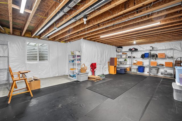 1230 NW 23rd Lane, Ankeny, IA 50023