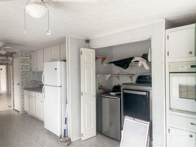 205 W Haywood Lane, Mount Gilead, NC 27306