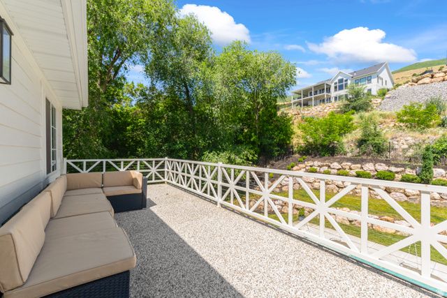 1623 S 200 E, Farmington, UT 84025