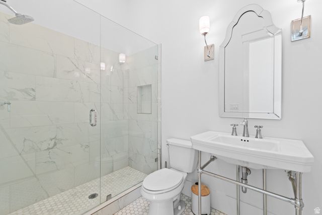 1623 S 200 E, Farmington, UT 84025