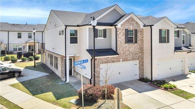 1186 Arrowlake Road SW, Marietta, GA 30064