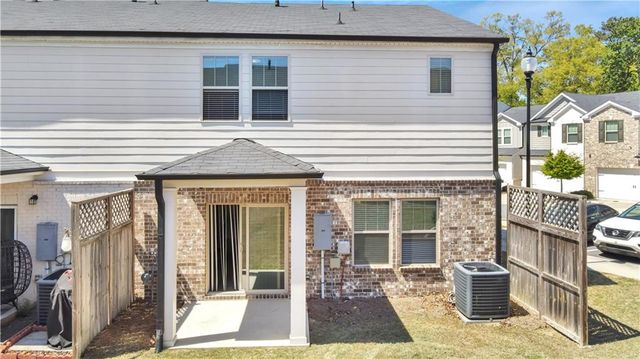1186 Arrowlake Road SW, Marietta, GA 30064