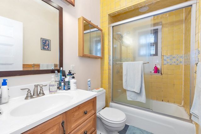 462 Park Drive, Boston, MA 02215