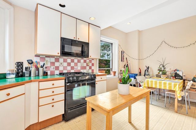 462 Park Drive, Boston, MA 02215