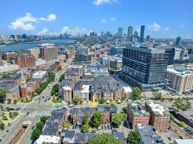 462 Park Drive, Boston, MA 02215