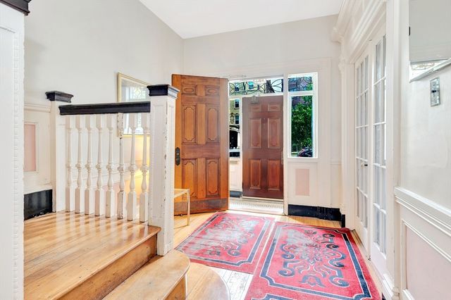 462 Park Drive, Boston, MA 02215