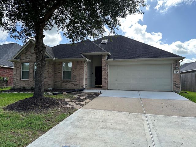 3715 Humble Drive, Manvel, TX 77578