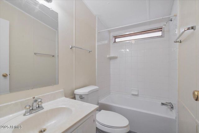 2121 N Center Street 19, Mesa, AZ 85201