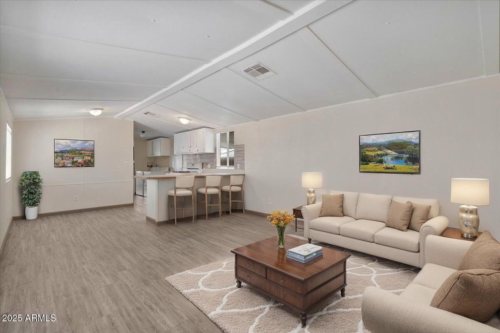 2121 N Center Street 19, Mesa, AZ 85201